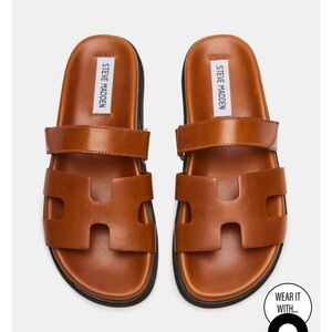 Steve Madden Mayven sandals in camel